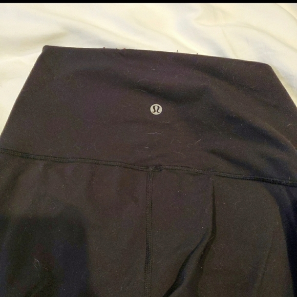lululemon athletica Pants - Lululemon crop leggings